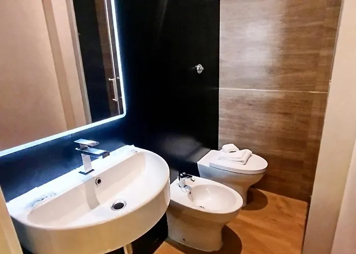 Milazzo3guesthouse 招待所 罗马